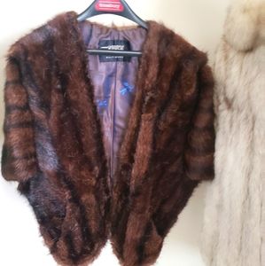 Vintage fuur stole/wrap